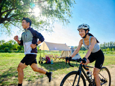 户外跑步骑行露营等自然运动环境